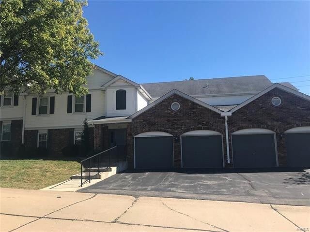 Garage - 4316 Sunridge Dr