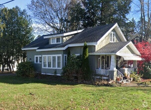 Building Photo - 201 E Sycamore St