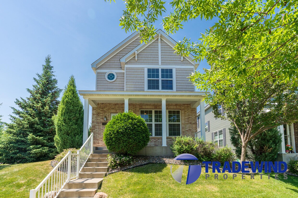 Primary Photo - 10024 Iris Ln