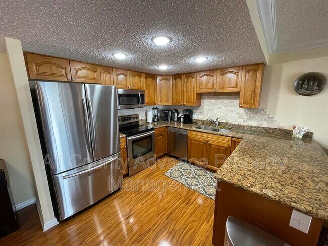 Building Photo - 830 S Gulfview Blvd