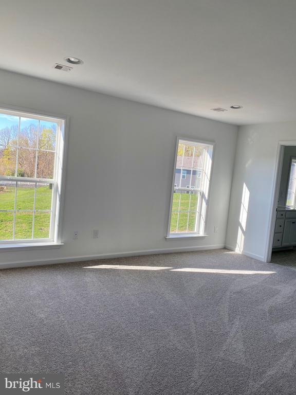 Building Photo - 2246 Red Fox Dr