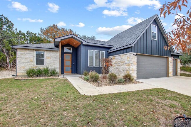 Building Photo - 6509 Shady Ln
