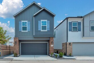Building Photo - 4130 Good Vineyard Ln
