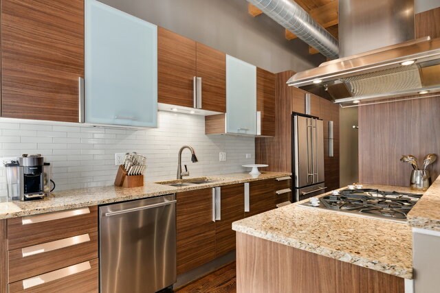 Foto del edificio - 154 W Hubbard St