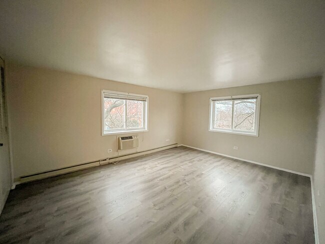 Foto del edificio - 250 Ridge Ave