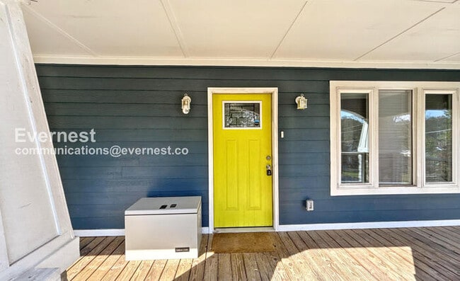 Foto del edificio - 217 N Sweetbriar Ave