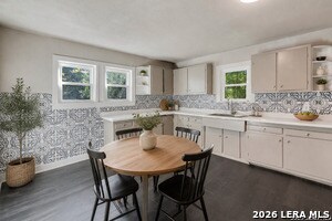 Foto del edificio - 222 Belmont