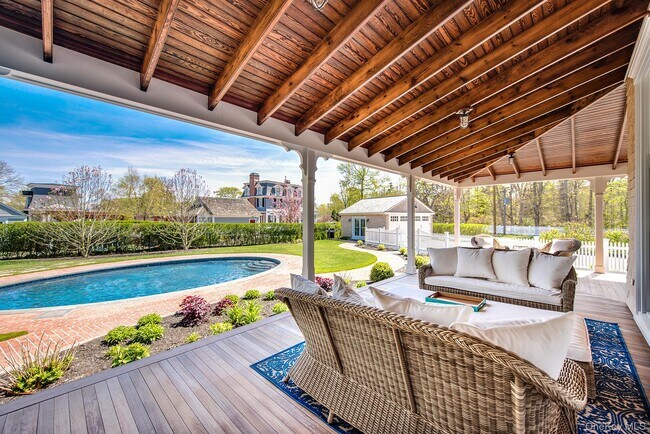 Building Photo - 106 Old Depot Rd