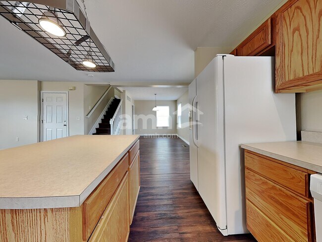 Foto del edificio - 2537 Keller Ct