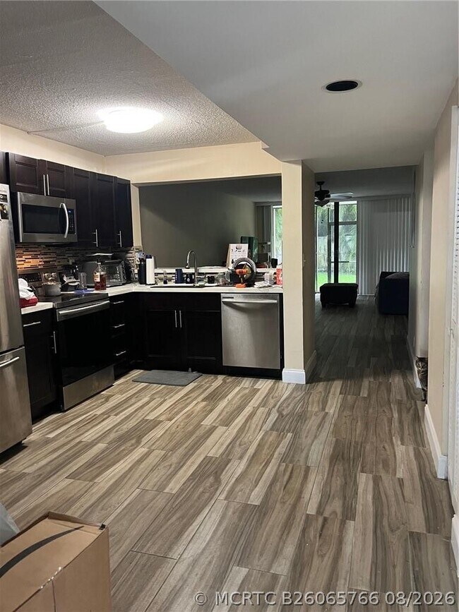 Foto del edificio - 2810 SW 87th Ave
