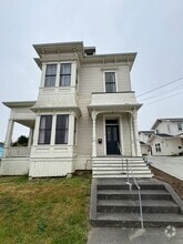 Building Photo - 1432 L St