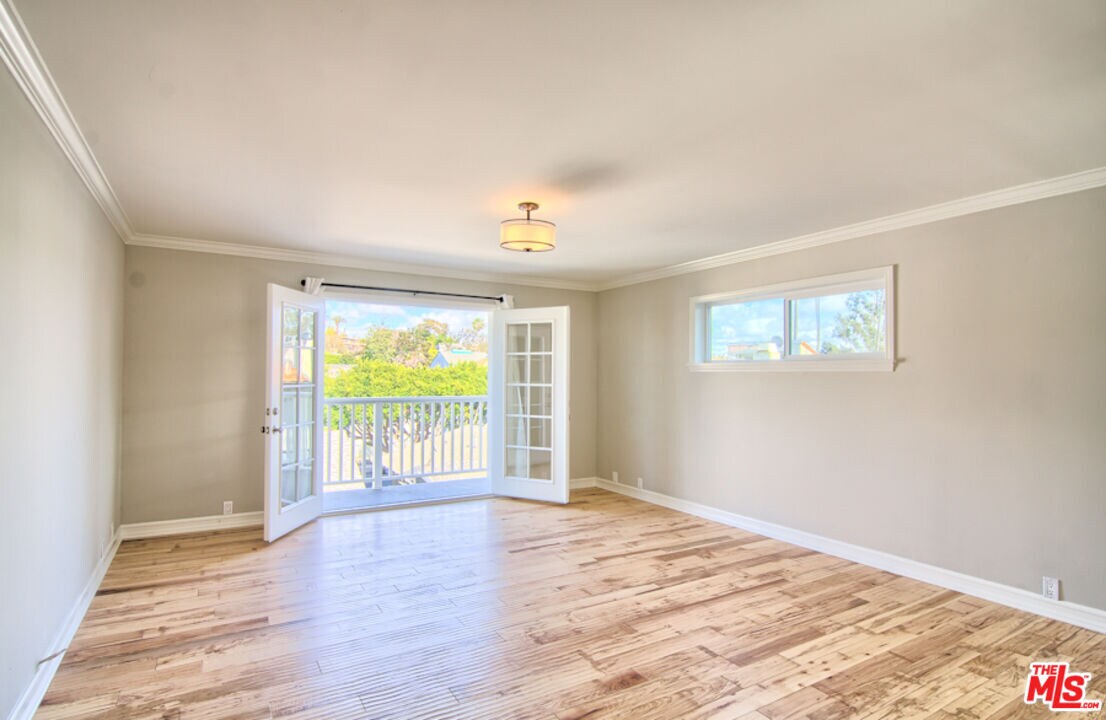 Foto principal - 2438 5th St