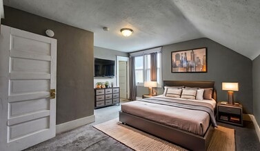 Building Photo - 1228 10th St N