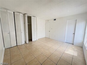 Building Photo - 1830 Maravilla Ave