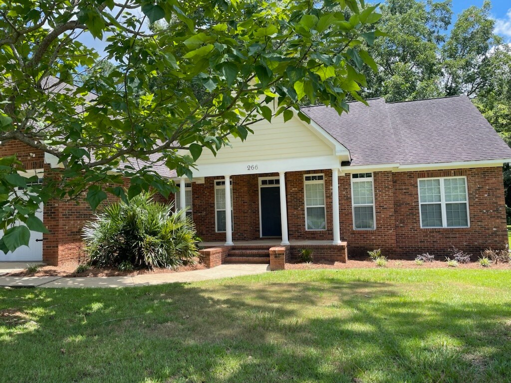 Primary Photo - 266 Willow Lake Dr