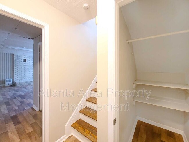 Foto del edificio - 6353 Bell Haven Ln