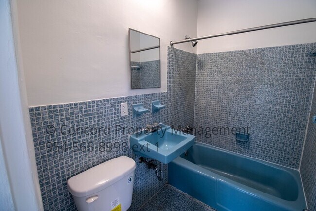 Building Photo - Pool View Efficiency Apartment- Electricit...