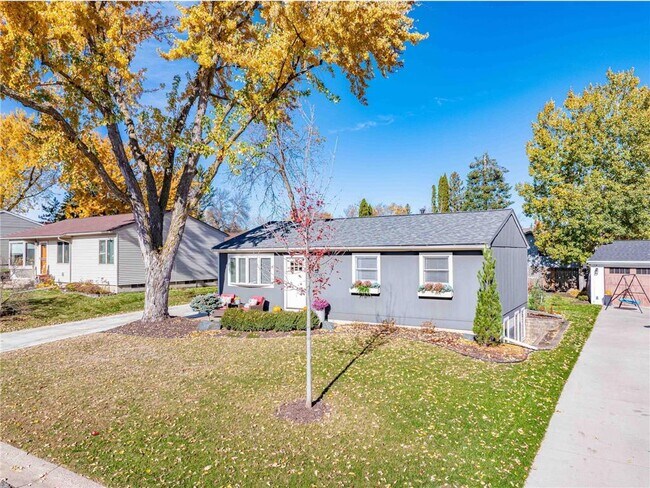 Foto del edificio - 112514 E Washington Ln