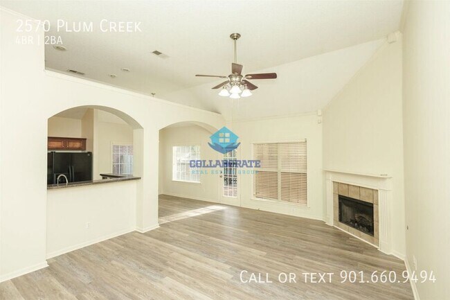 Foto del edificio - 2570 Plum Creek Dr