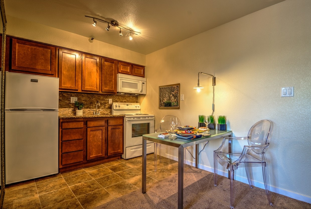  - Bella Vista Senior Living