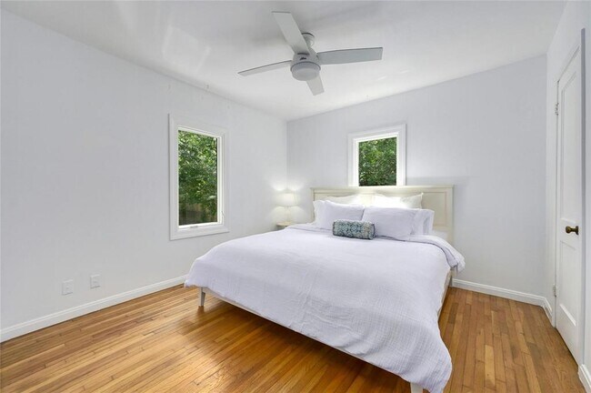 Foto del edificio - 406 W 55th St