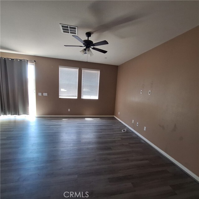 Foto del edificio - 788 Huron Dr