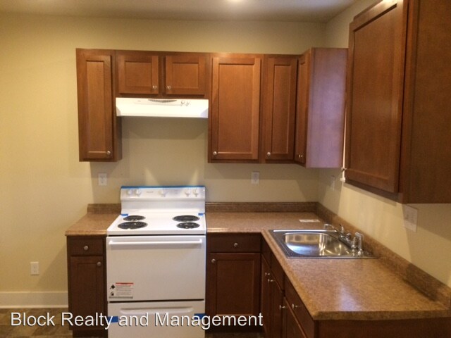 Foto del edificio - 3 br, 1 bath House - 101 W 27th St