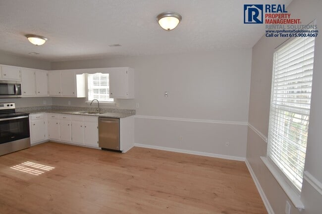 Building Photo - 4959 Camborne Cir