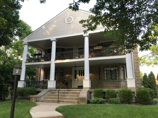 Foto del edificio - 3524 Telford St