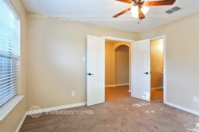 Building Photo - 2206 Brandy Dr
