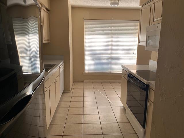 Foto del edificio - 5509 Knights Ct