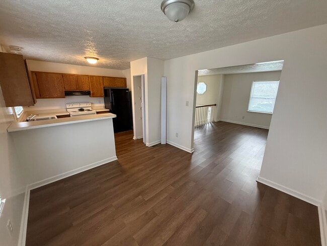 Building Photo - 2156 Deauville Dr