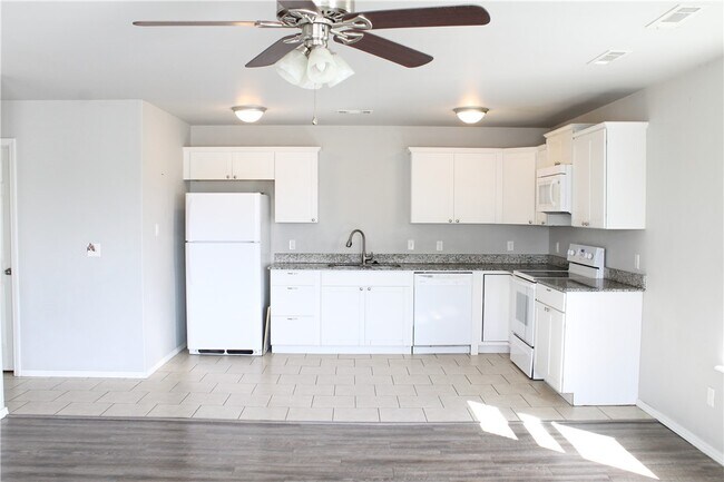 Foto del edificio - 5007 SW Fieldstone Blvd