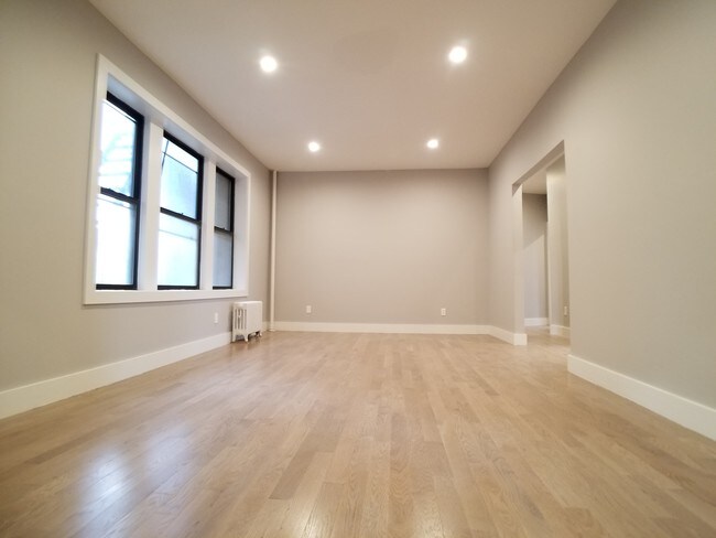 Foto del edificio - 1601 Ocean Pkwy