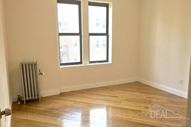 Building Photo - 311 Lincoln Place #6BR