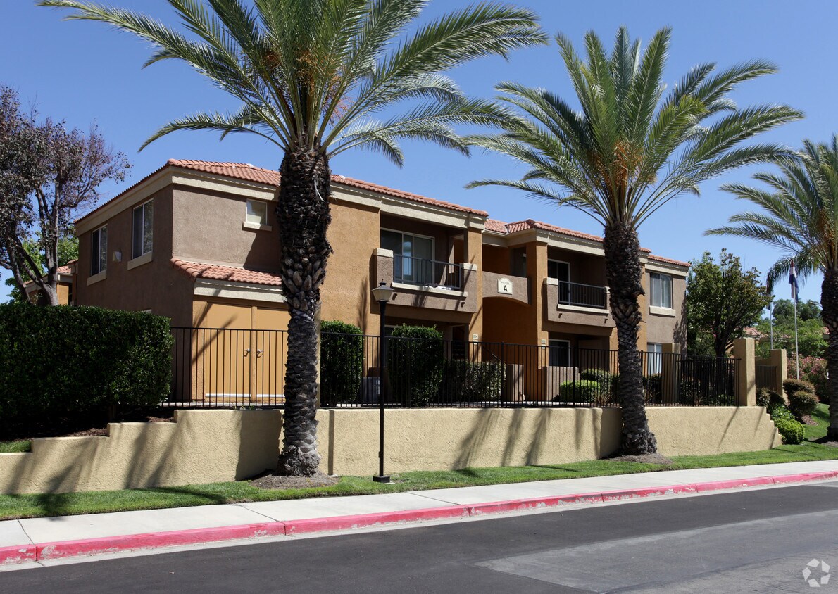 Foto principal - Amanda Park Senior Apartments