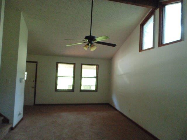 Building Photo - 2083 Phillips Rd