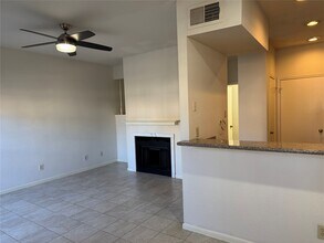 Building Photo - 2121 El Paseo St