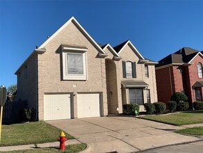 Building Photo - 12203 Meadow Ln Ct