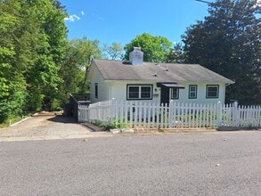 Building Photo - 113 W Malta Rd