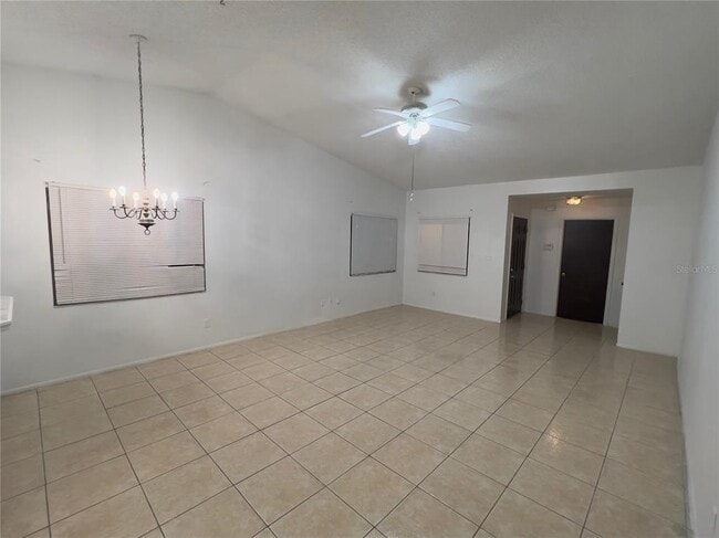 Foto del edificio - 7101 Harbor Heights Cir