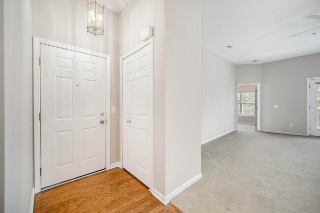 Foto del edificio - 1269 Joyce Ln