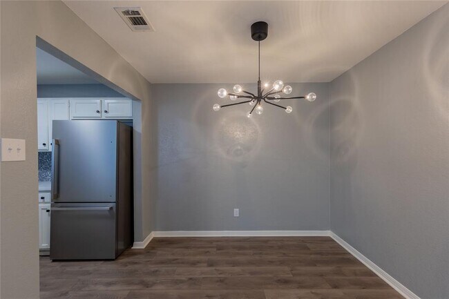 Foto del edificio - 319 Rawhide Loop