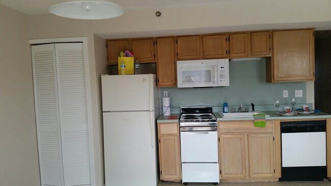 Foto del edificio - I Bedroom 1 Bath Apartment on Lake Taneycomo in Branson , MO