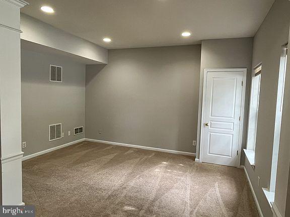 Foto del edificio - 1930 Cavalier Ln