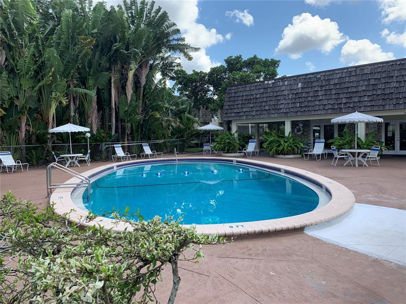 3111 Oakland Shores Dr Unit 103, Oakland Park, FL 33309 Condo for