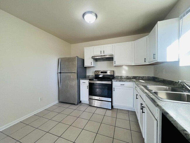 Foto del edificio - KHR-2708-48-S