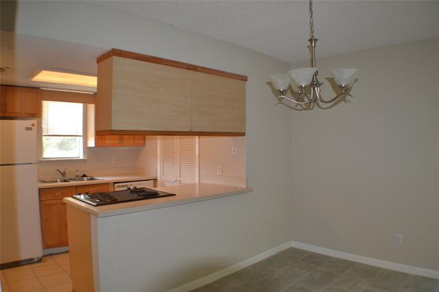 Foto del edificio - 5616 Harvest Hill Rd