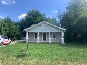 Building Photo - 2710 Hayden St