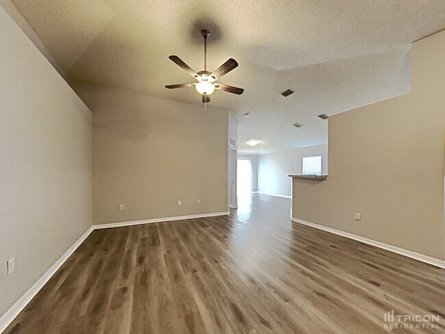 Foto del edificio - 5679 Oakwood Knoll Drive Lakeland FL